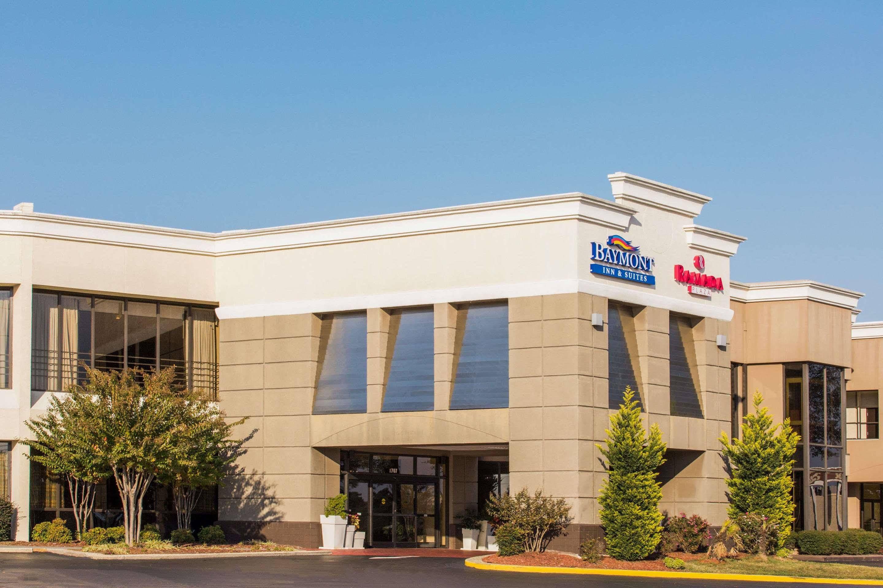Baymont By Wyndham Fayetteville Fort Bragg Area Экстерьер фото